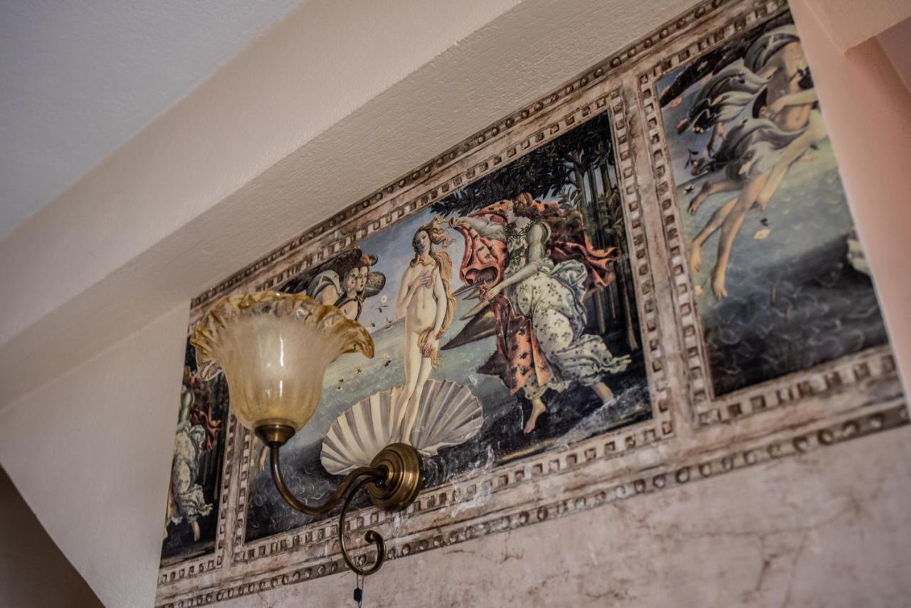 Filoxenia Hotel Koutsodimos Bagian luar foto