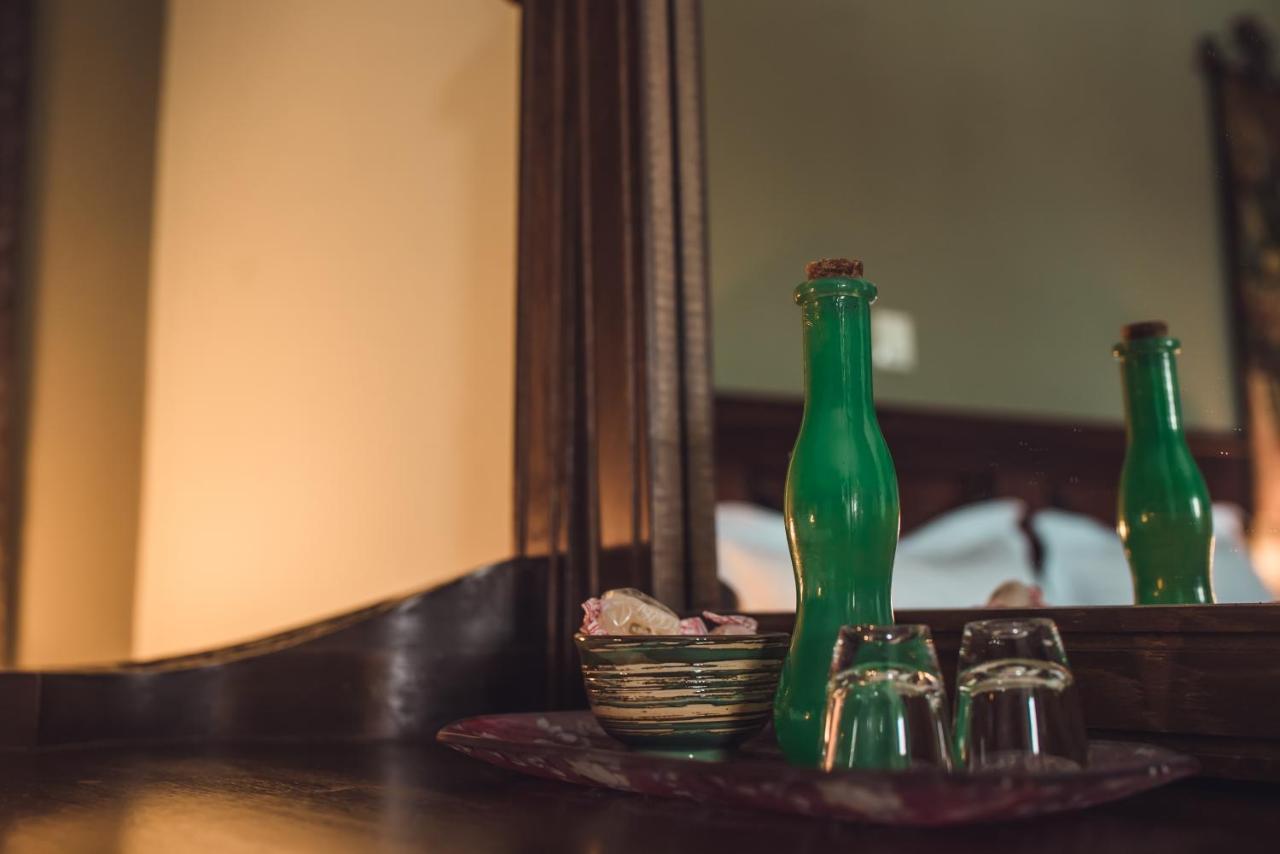 Filoxenia Hotel Koutsodimos Bagian luar foto